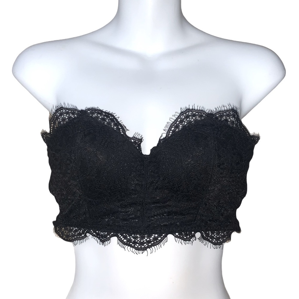 Victoria’s Secret black strapless bralette